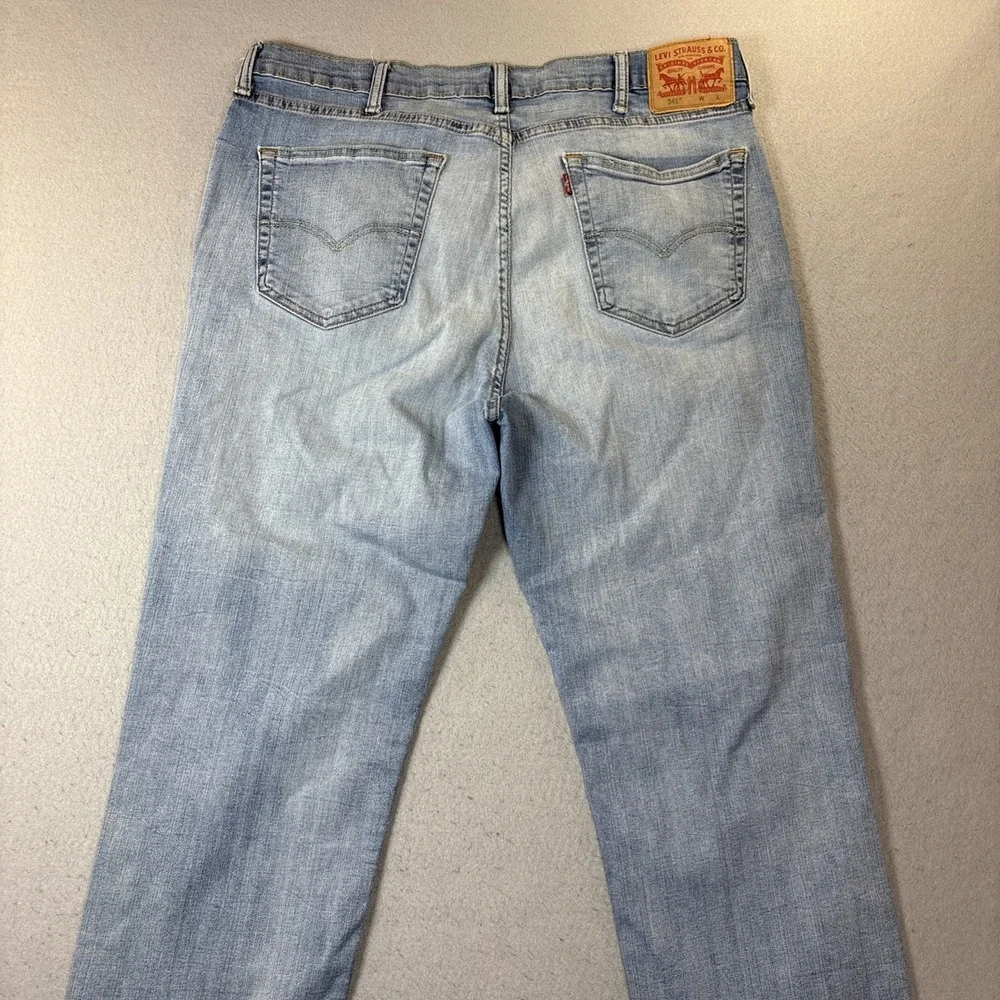 Levis please check
